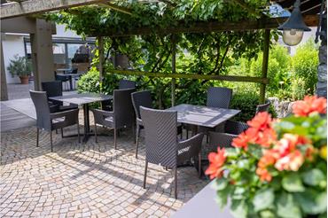 Laube Gartenterrasse