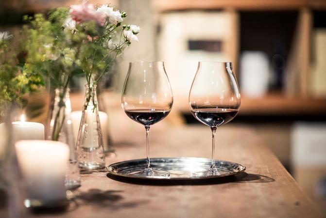 Two glasses of red wine