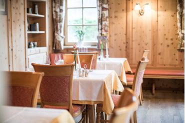 Tables in the stube room