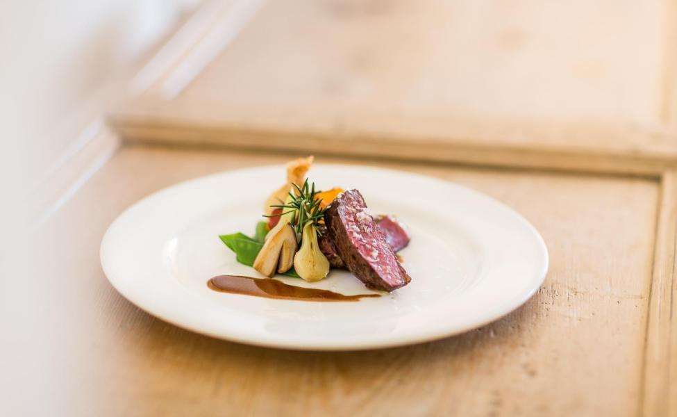 Eine Hauptspeise mit Fleisch